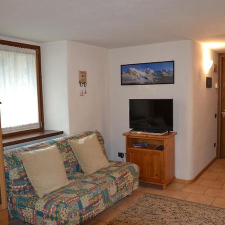 Alle Pendici Del Monte Rosa ชัมโปลุก ภายนอก รูปภาพ