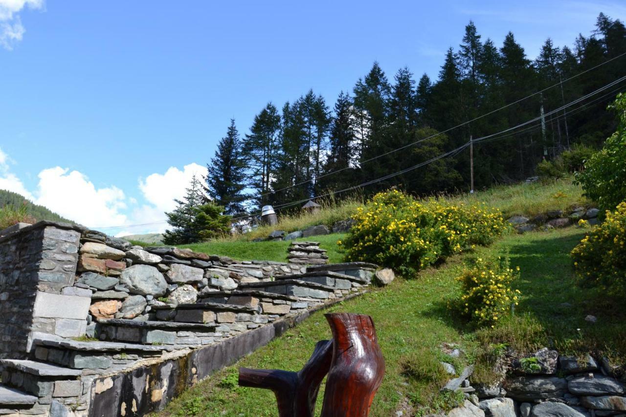 Alle Pendici Del Monte Rosa ชัมโปลุก ภายนอก รูปภาพ